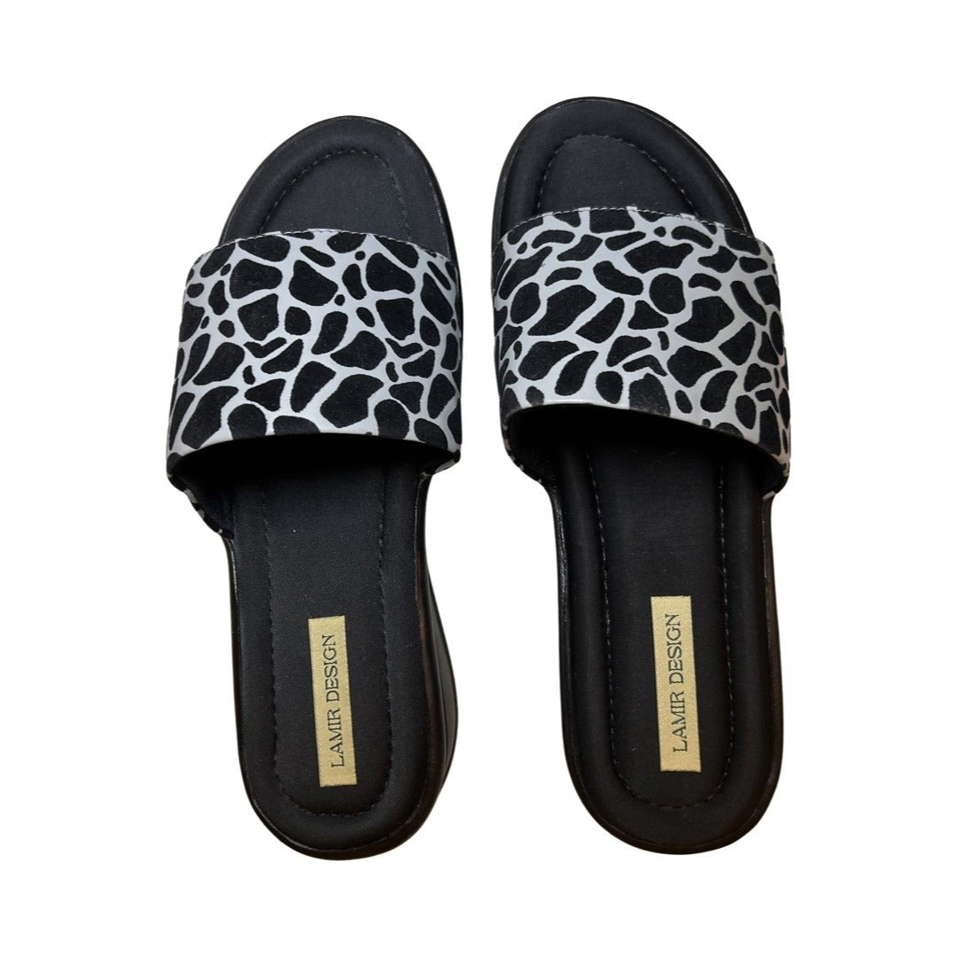 Nimbus Cushioned Slides